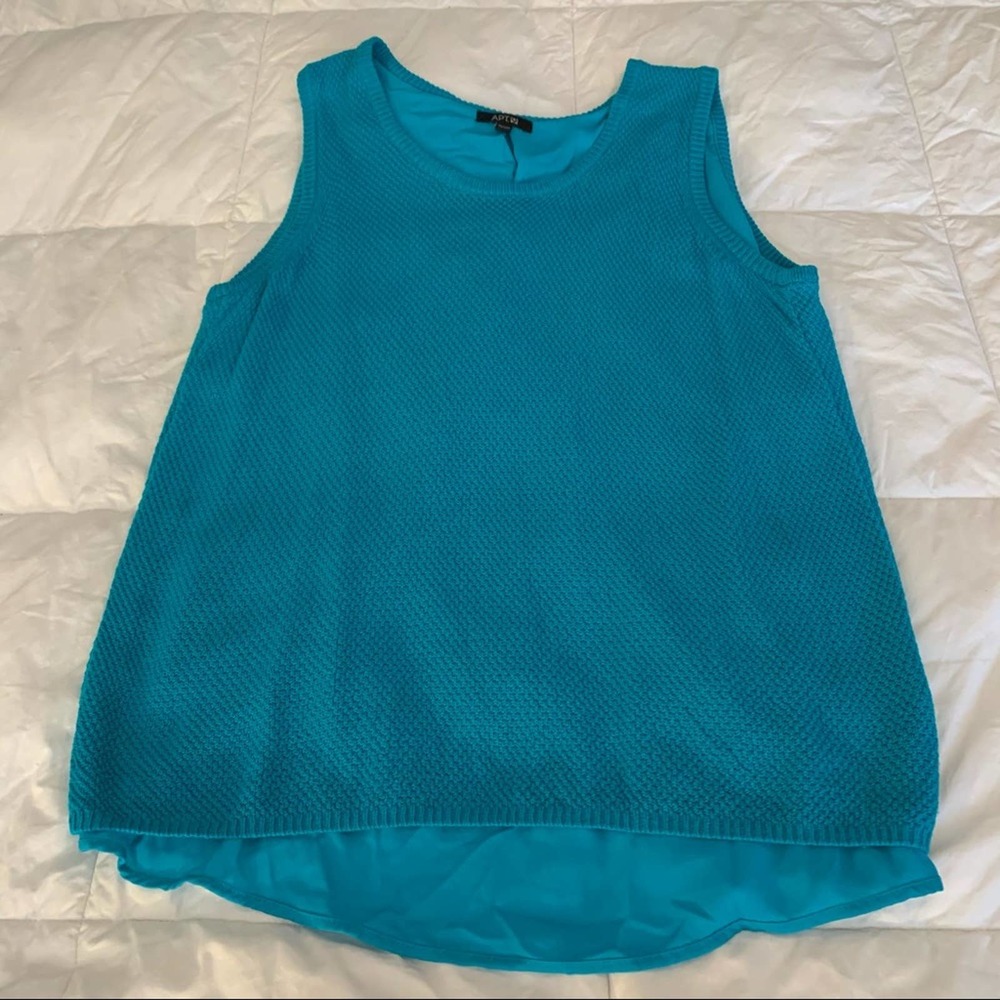 Apt 9 Ladies Open Back Blouse Sleeveless